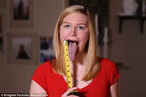 World S Longest Tongue Can Lick Adrianne Lewis Nose Chin And Eye