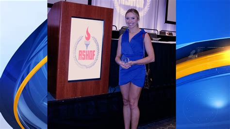 Uah Volleyballs Abby Brooks Honored By Alabama Sports Hall Of Fame