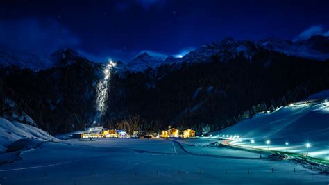 Winter Ski Resort Hintertux By Night Tirol Austria
