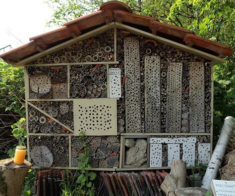 Insect Hotels For Your Yard And Garden Dan330