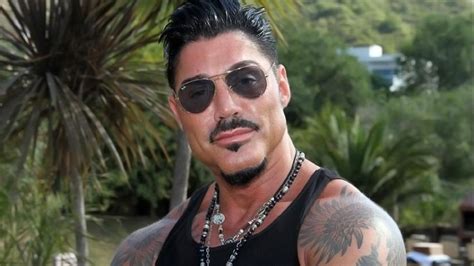 Ricardo fort — colgando en tus manos 07:19. Cuatro años sin Ricardo Fort | DiarioShow | El portal de ...