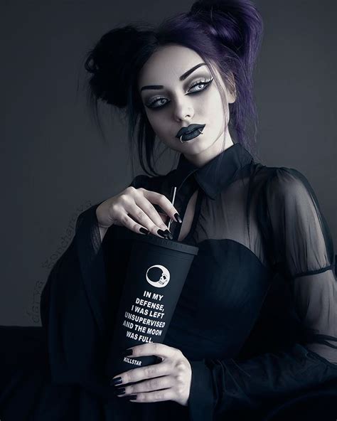 model photo mua darya goncharova outfit killstar welcome to gothic and amazing