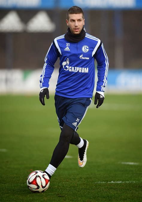 His potential is 76 and his position is cb. Pemain Matija Nastasic Kini Sepenuhnya Menjadi Milik Schalke | Berita Olahraga idr303