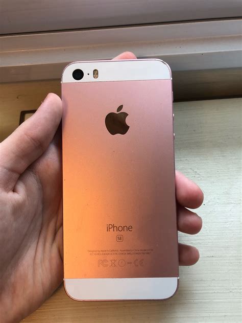 Iphone Se Rose Gold 64gb Mobile Phones And Tablets Iphone Others