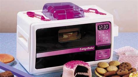 Easy Bake Oven Toy Easy Bake Oven Recipes Easy Oven Polly Pocket