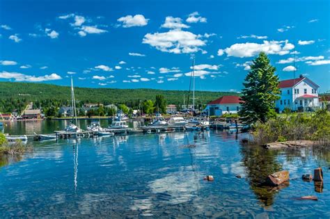 Americas Most Charming Small Lakeside Towns And Cities