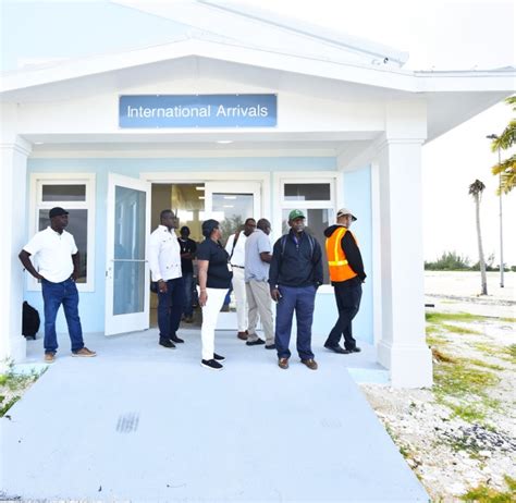 Berry Island Airport Set To Open At Years End Zns Bahamas