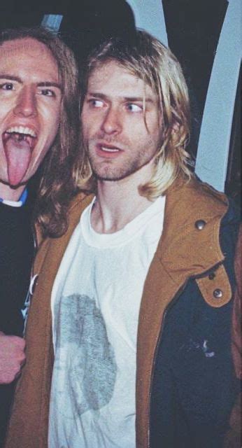 kurt cobain photos nirvana kurt cobain donald cobain grunge band dave grohl famous men foo