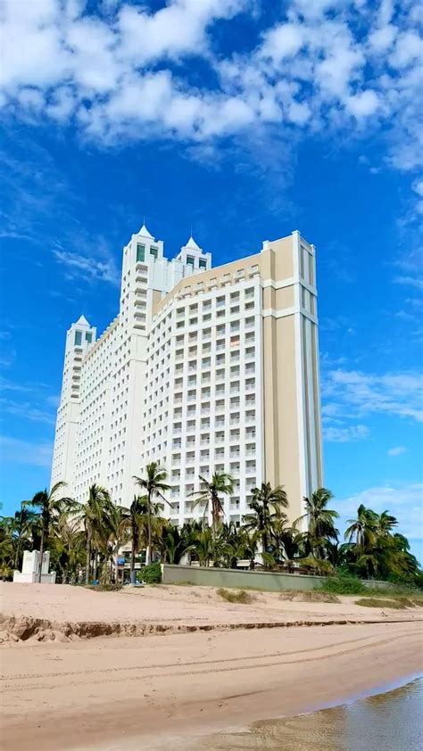 Hotel Riu Emerald Bay Video Amigos En La Playa Mazatlan Malecon
