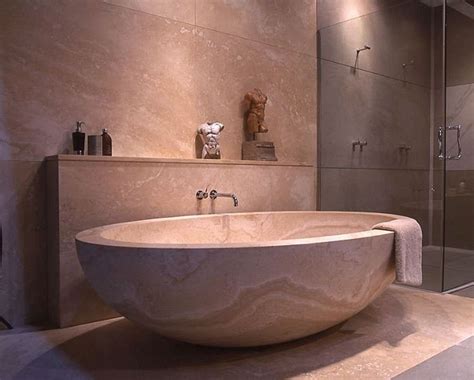 La vasca da bagno freestanding diventa protagonista assoluta della stanza da bagno: Vasca retrò - Bagno e sanitari - Installare vasca retrò