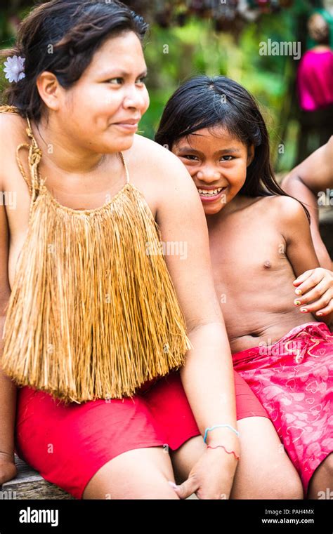 Amazonia Peru Nov 10 2010 Unidentified Amazonian Indigenous Woman