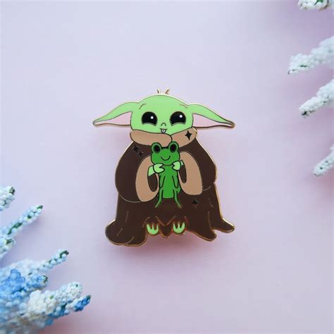 Baby Yoda And Frog Enamel Pin Cute Enamel Pins Mandalorian Etsy