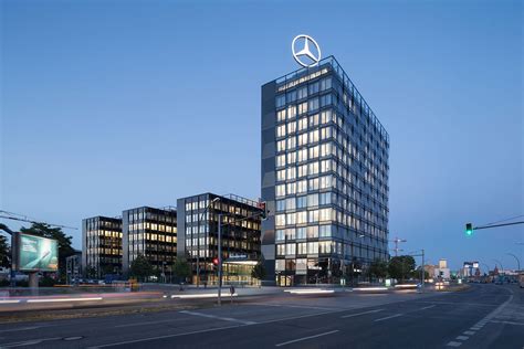 Mercedes Benz Distribution Center