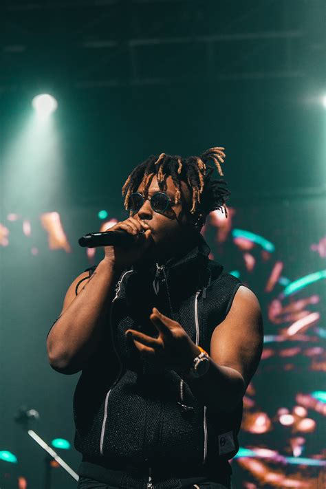 Live Review Juice Wrld Put Our Hearts In A Bag Isolated Nation