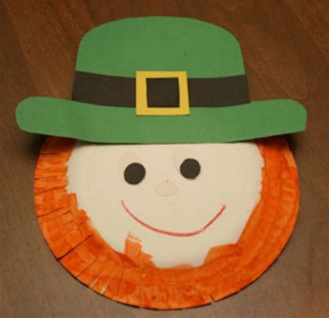 This st patrick's day handprint leprechaun by messy little monster is so easy to make and is such a nice keepsake! 16 Fun and Easy St. Patrick's Day Crafts For Kids - Style ...