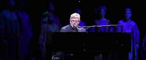 Elton John Shocks Broadway Lion King Audience With Circle Of Life