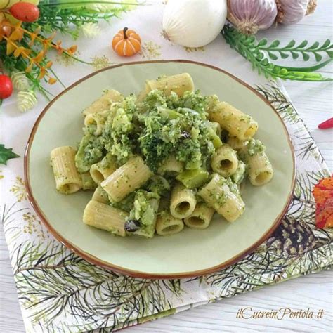 Pasta Con I Broccoli Arriminati Ricette Di Cucina Il Cuore In Pentola