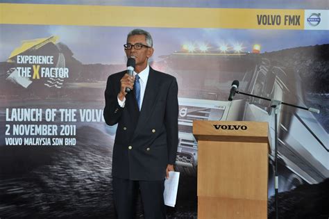 Mc Ishak Nengah One Of Malaysias Leading Corporate Emcees Volvo