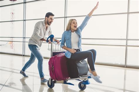 Happy travellers spend more money at airports