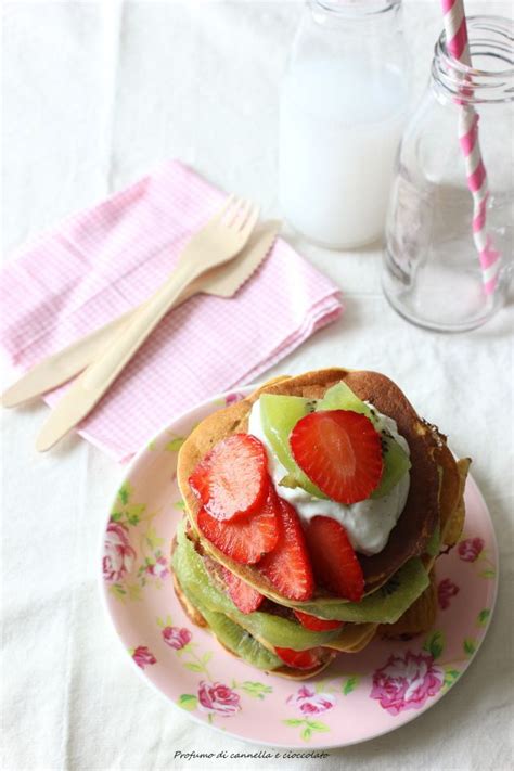 Questa cheesecake proteica senza proteine in polvere è tra i dolci proteici che amo: Pancakes proteici | Ricette, Dolci, Dolci light