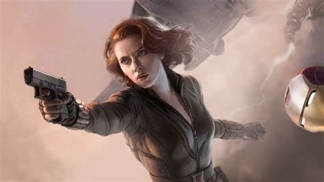 Emily Blunt Is Glad She Didnt Play Black Widow In Iron Man 2