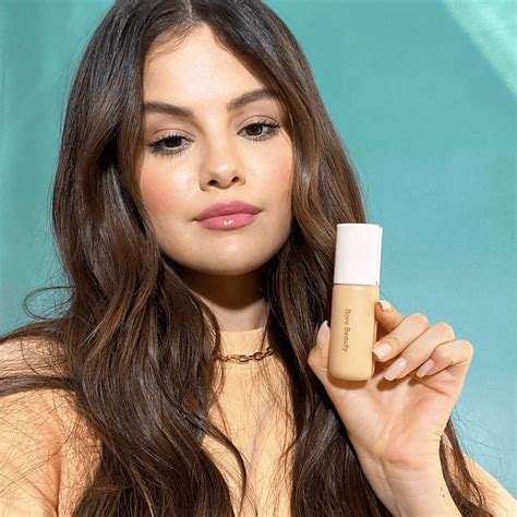 Selena Gomez Just Debuted Her Own Take on the Lip Gloss Nails Trend