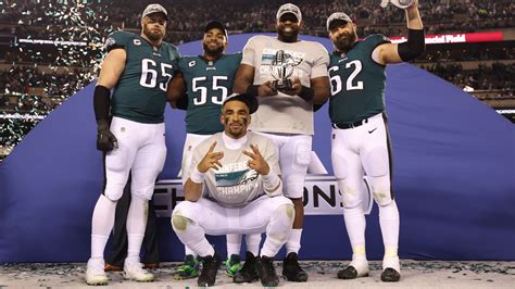 Eagles Star Fletcher Cox Retires Days After Jason Kelce