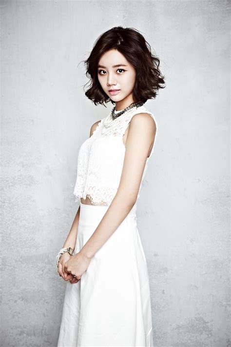 See a recent post on tumblr from @shatingstaredits about hyeri girls day. Girl's Day Hyeri - I Miss You