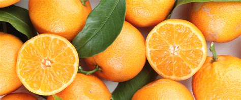 Le patate fanno veramente ingrassare? Le arance fanno bene alla salute e alla bellezza