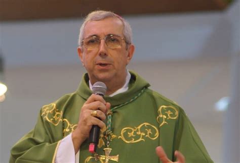 With stunning beaches and rugged inland mountains, calabria has unparalleled scenery with a fraction of the tourists that normally crowd the southern italian hotspots of the amalfi coast and puglia. E' monsignor Satriano il nuovo arcivescovo di Bari: "Vengo ...