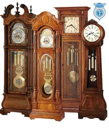 Fragile & delicate grandfather clocks are not easy to move. How to Move a Grandfather Clock | MA