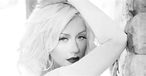 Christina Aguilera 9gag