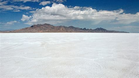 Pond system to extract potash & magnesium coloride from salt brine 17 km. Insane Speed Records Are Broken at Bonneville Salt Flats ...