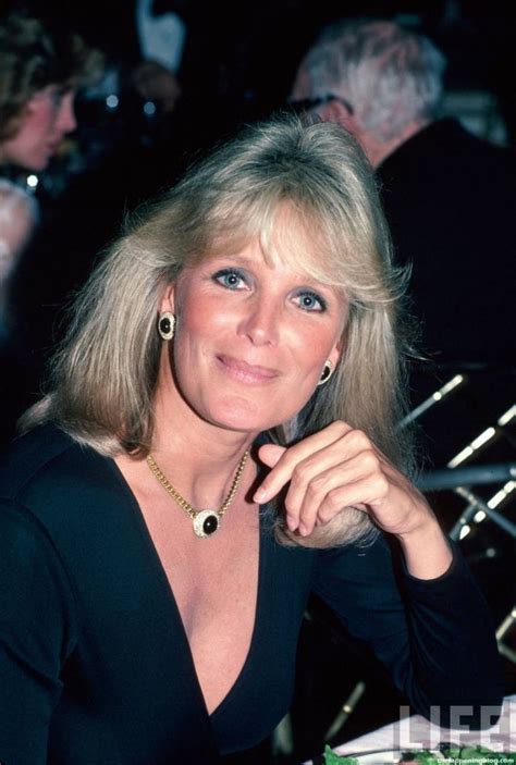 Linda Evans Nude And Sexy 24 Photos Videos Thefappening