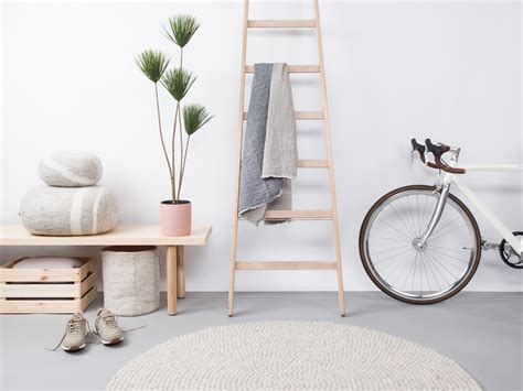 Teppich rund kaufen bei bauhaus: Filzkugel Teppich rund 120 cm myfelt - einrichten-design.de