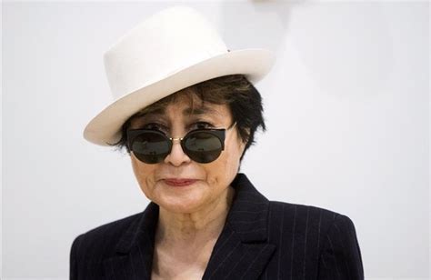 Llegó La Hora De Exculpar A Yoko Ono