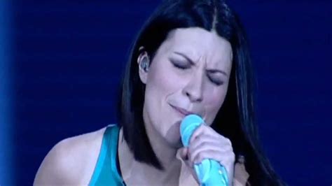 Laura Pausini Escucha Atento Hd 7 De 17 Live World Tour 2009