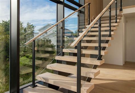 Ouf 37 Raisons Pour Staircase Design Glass The Floating Staircase Is