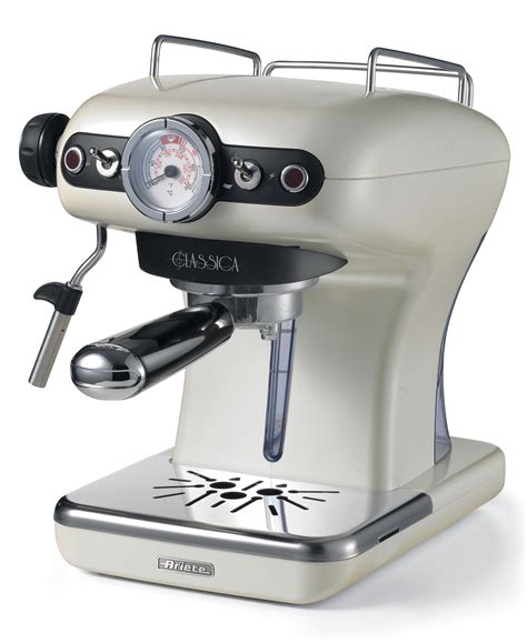 Benar sekali, krups xp5620 merupakan produk yang mempu menghasilkan dua jenis minuman dalam satu alat. Rekomendasi Mesin Kopi untuk Membuat Espresso Nikmat di Rumah