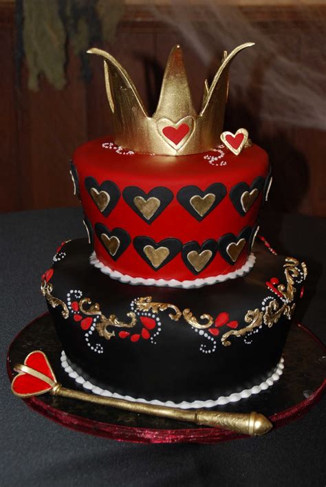 Get inspired with some of these dq cakes. Pin by Dana Barnette Cottingham on Holland mad hatter's ...