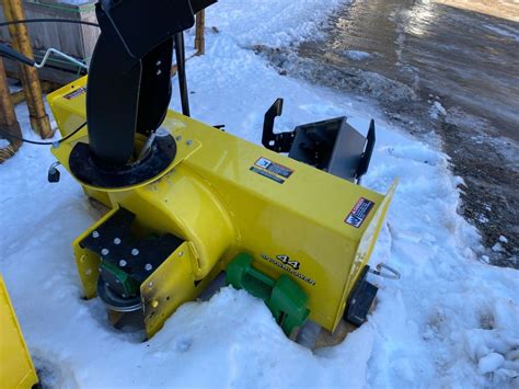 2021 John Deere 44 In Snow Blower 100 And 200 Series Snow Blower For