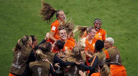 Fifa World Cup Netherlands Italy Through To Quarter Finals As Europe Dominates Football News