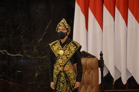 Check spelling or type a new query. Ini Pesan di Balik Baju Adat NTT Presiden Jokowi
