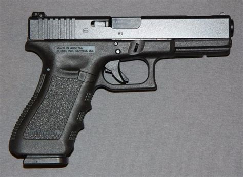 10 Of The Most Popular And Powerful Handguns In The World