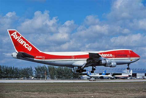 Hk 2000 Avianca Columbia 747 124 Landing At Kmia Avianca 7 Flickr
