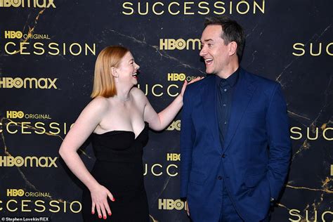 Sarah Snook Leads Stars At The Succession Season Three Premiere In New York News And Gossip