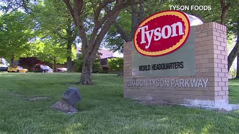 Tyson Foods To Indefinitely Stop Production At Largest Pork Plant