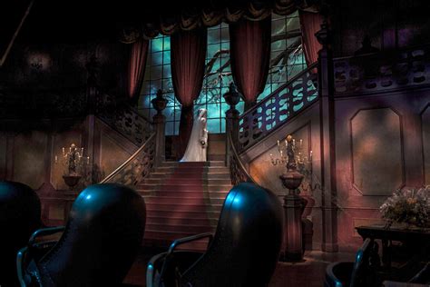 Disneyland Paris Teases Updated Phantom Manor Endorexpress