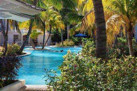 The 9 Sexiest Honeymoon Resorts In Jamaica