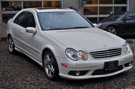 2002 Mercedes Benz C Class 4 Door Sedan 32l None